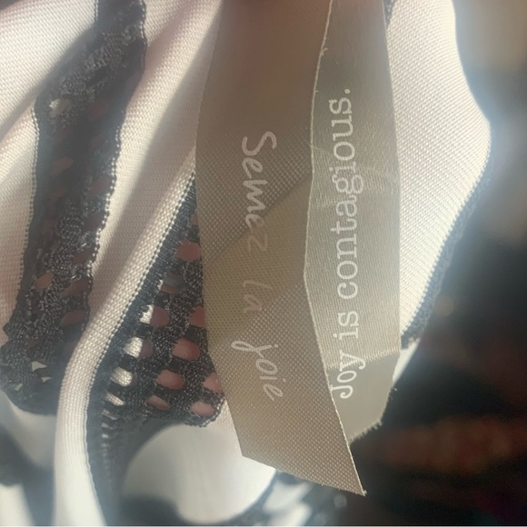 PLUS Size Black and White Striped blouse - Picture 8 of 9